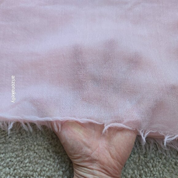 NWOT Ovcio Featherlight Cashmere Scarf - Picture 12 of 14